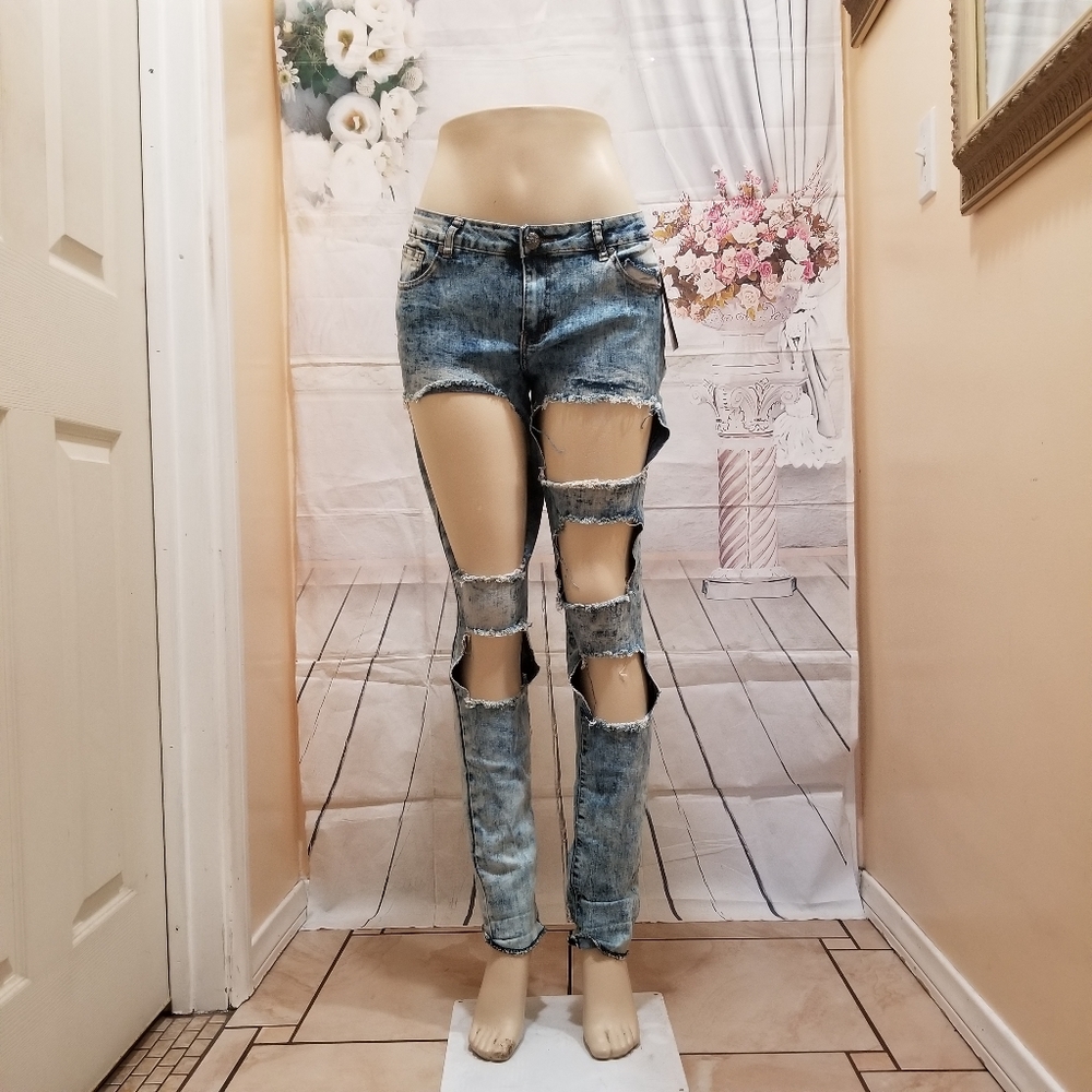 Juniors Low Rise Skinny Legs Jeans Size 15
